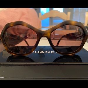 Chanel Hex-Round Tortoise sunglasses in box